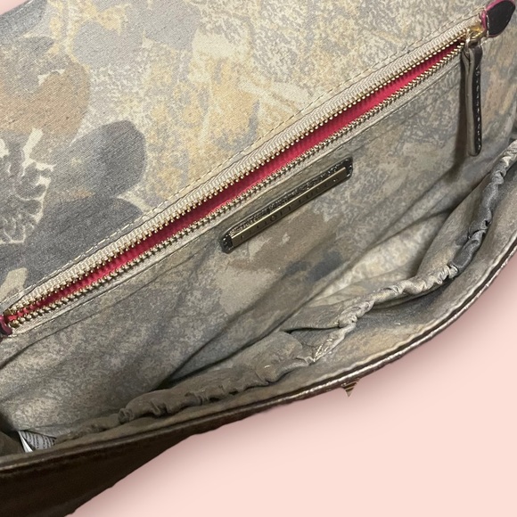 Elliott Lucca designer women’s handbag. - Picture 8 of 8